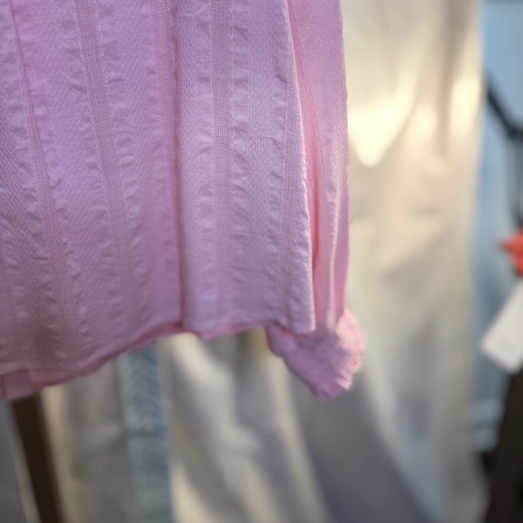 Avara Pink Long Sleeve Ruffled Button Up Blouse Top Size Small - Picture 8 of 8